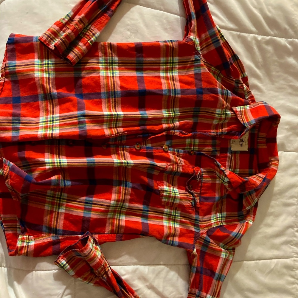 Hollister plaid button up shirt